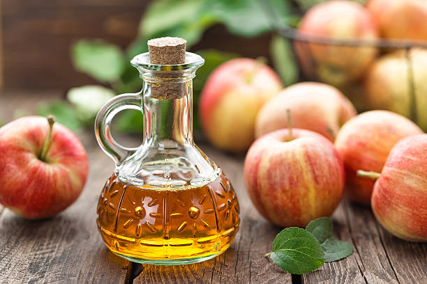 درمان خانگی تب و لرز 4 درمان تب و لرز با سرکه سیب